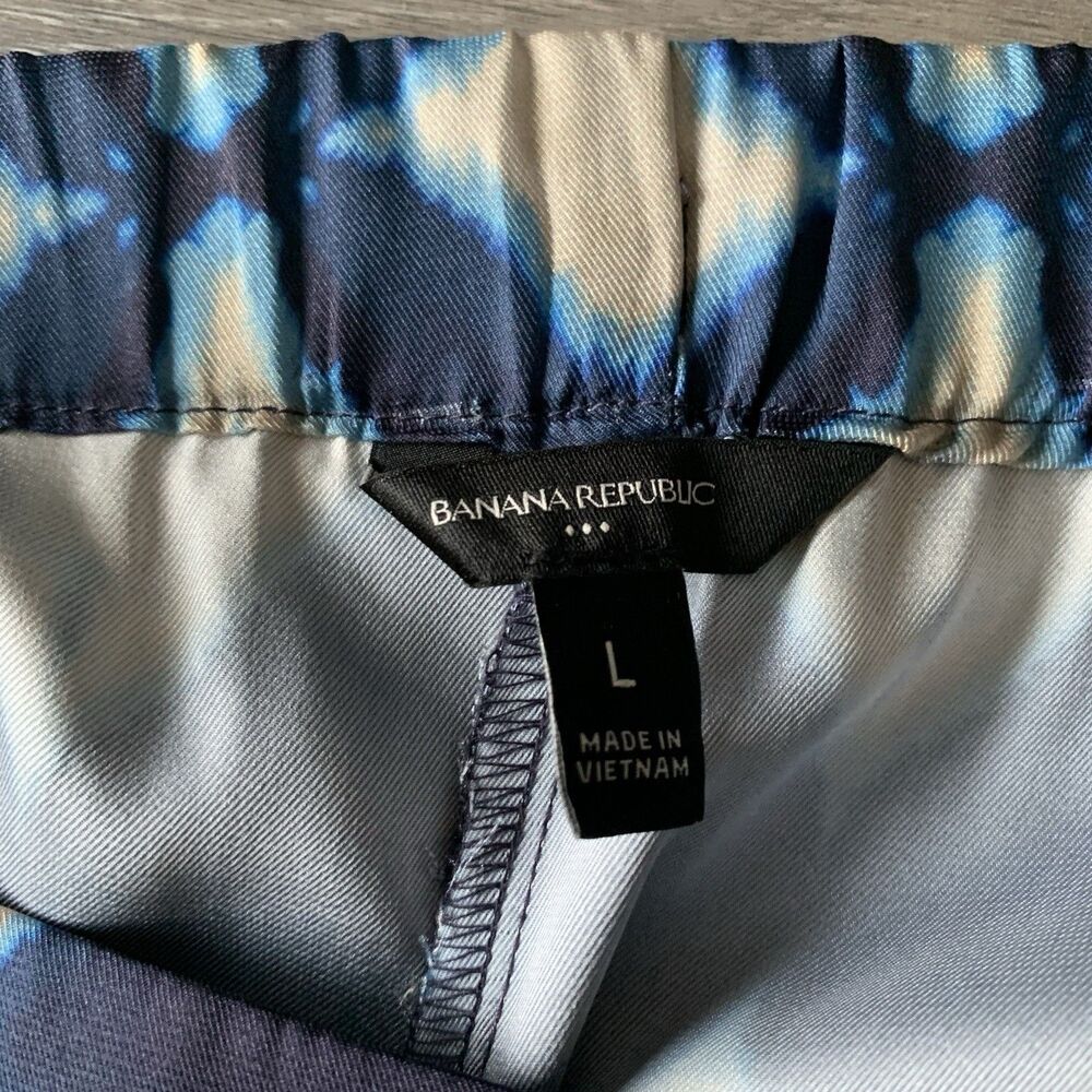 Banana Republic Blue and cropped White Wide Leg Pants - Picture 5 of 8